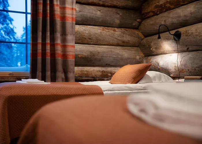 Rukan Salonki * Ruka